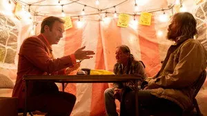 Лучше звоните Солу 5 сезон 1 серия — кадр